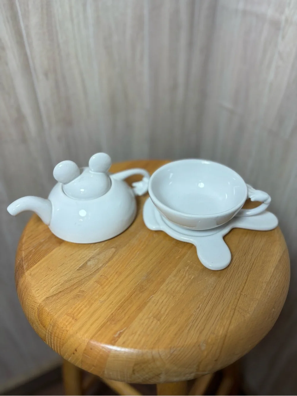 Mickey Mouse Disney White Ceramic Tea for One Set Minimalist Kitchenware